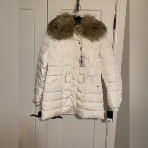 NWT Nine West Long Coat in Cream with Fur Hood Size Medium from Nordstrom